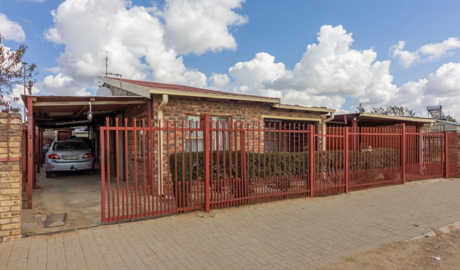 3 Bedroom Property for Sale in Steenwerp Free State